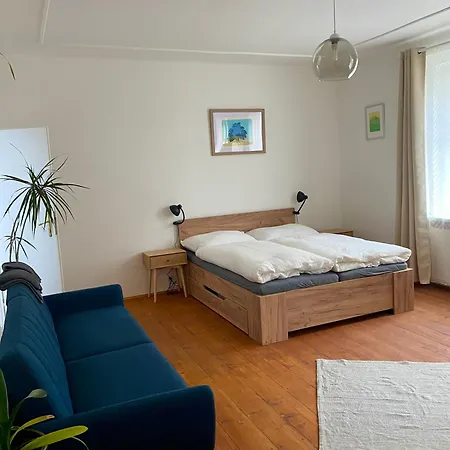 Guest house Tri - *