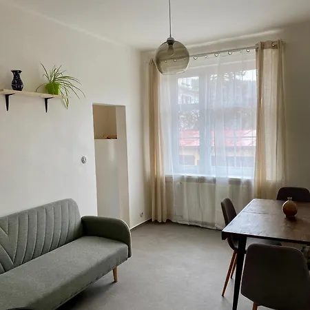 Casa de hóspedes Tři - *